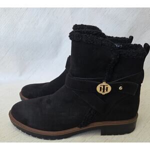 Tommy Hilfiger Black Ankle Boots Zip Up Woman's Size 6.5M